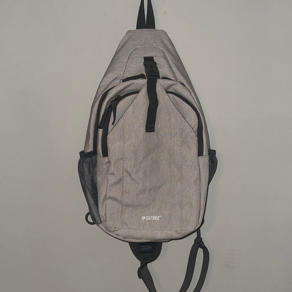 G4 Free Slingbag Crossbody tan